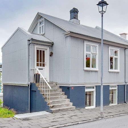 Live As Locals Apartments Reykjavík Exterior photo